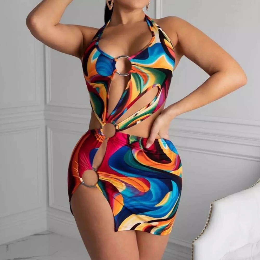 Super trendy mini ring dress